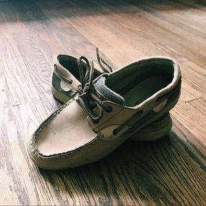 Kids Sperry Topsider shoes 4.5